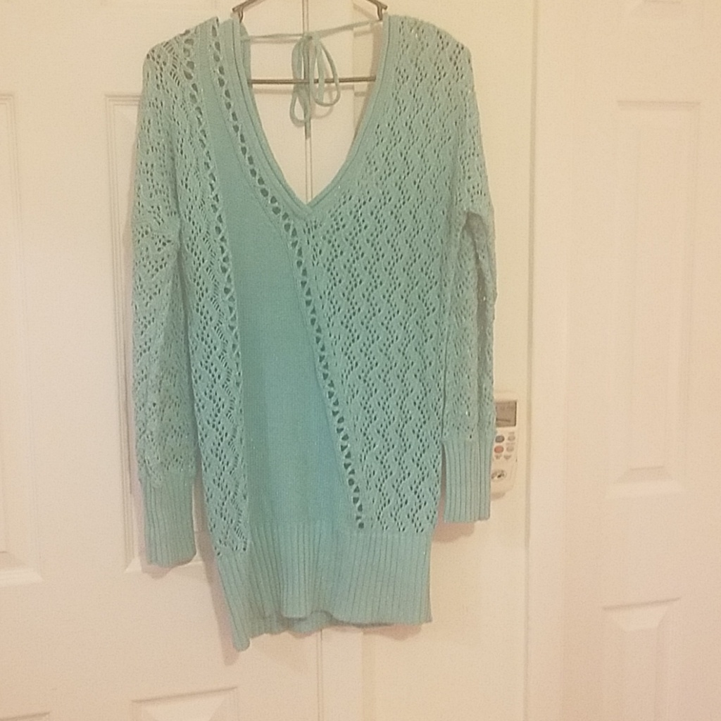 Cache Sweater